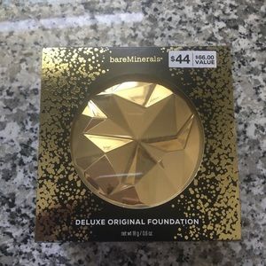 Bare Minerals Deluxe Foundation - Fairly Light